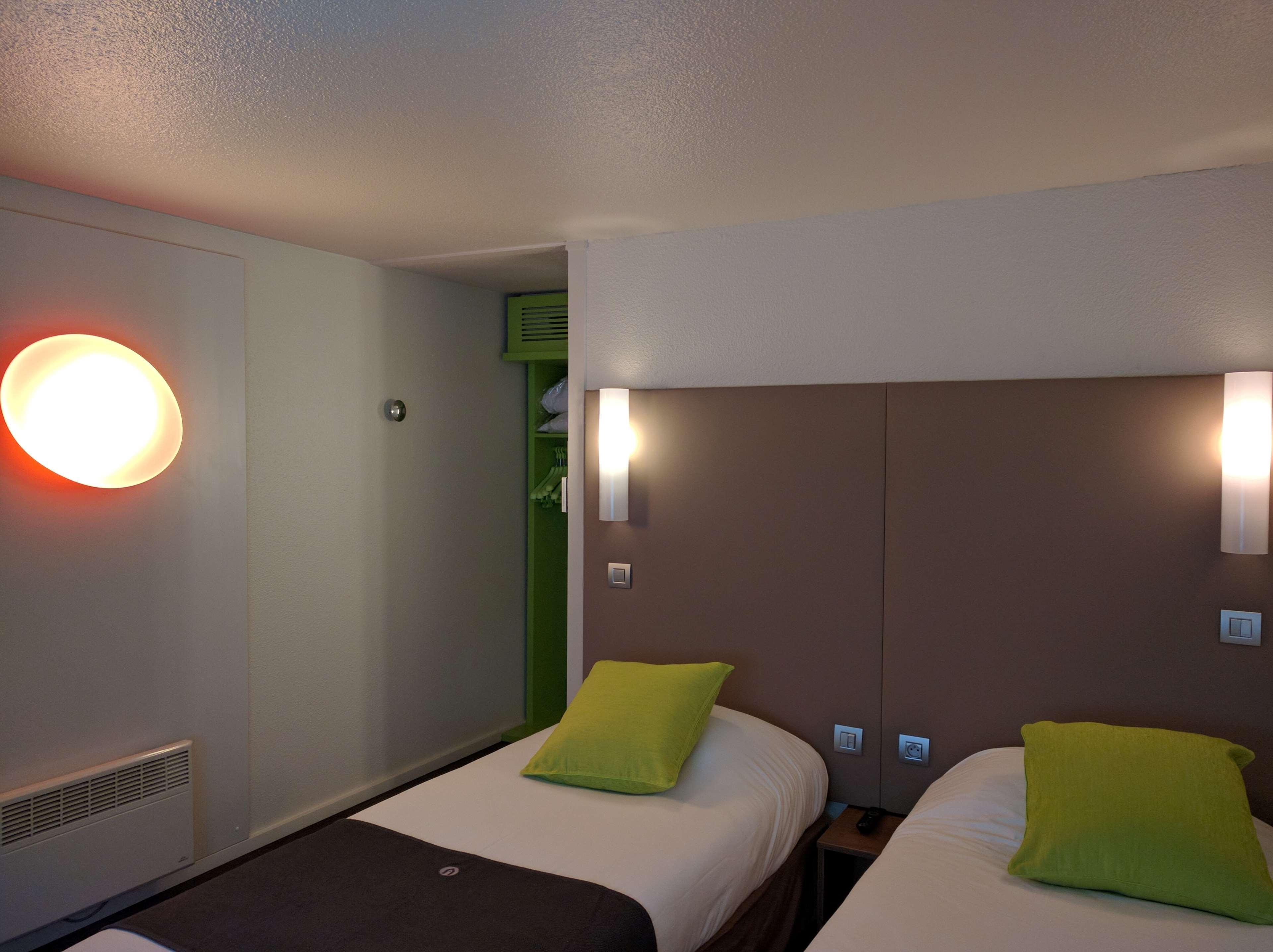 Campanile Hotel Auch Εξωτερικό φωτογραφία
