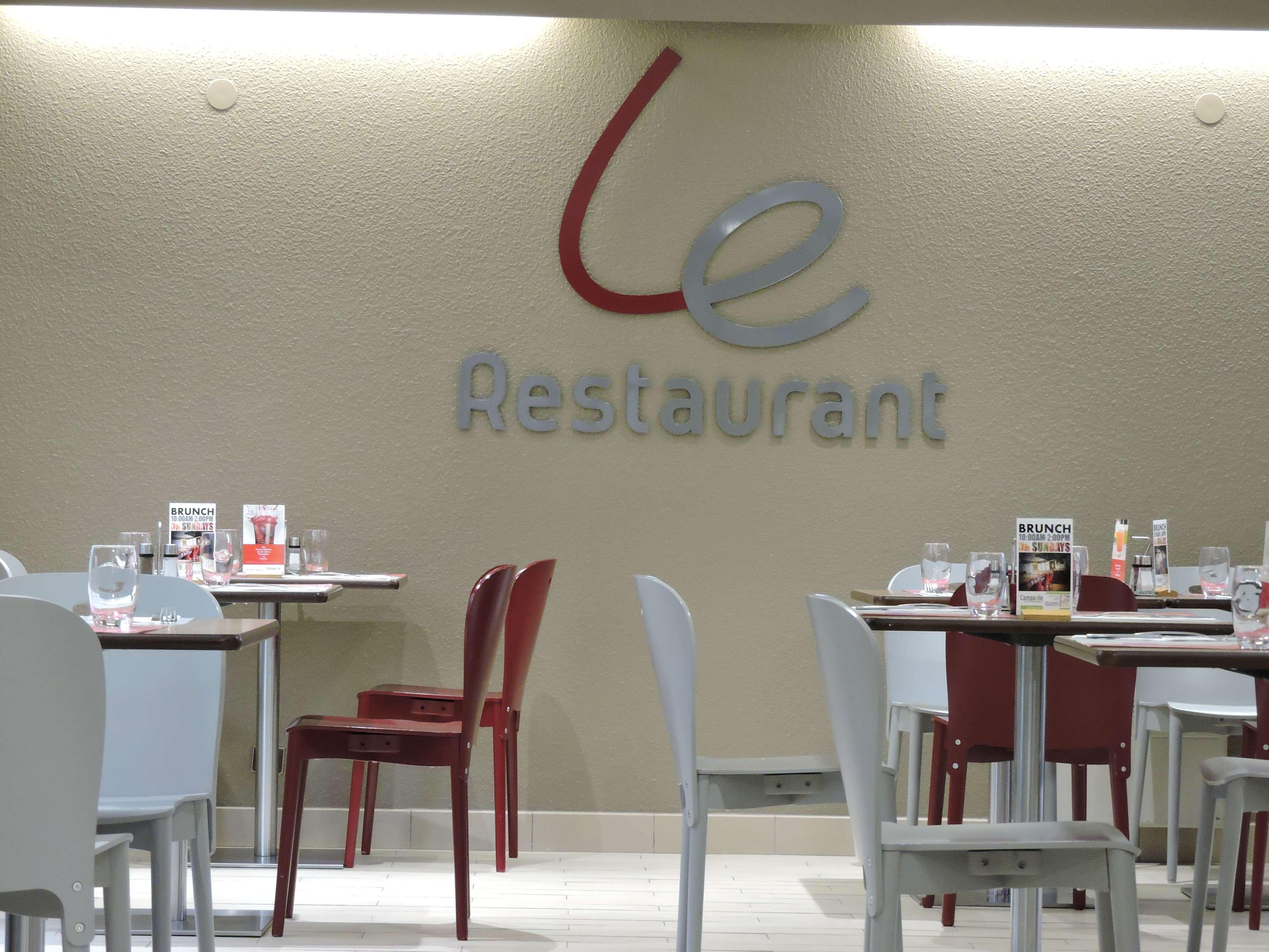Campanile Hotel Auch Εξωτερικό φωτογραφία