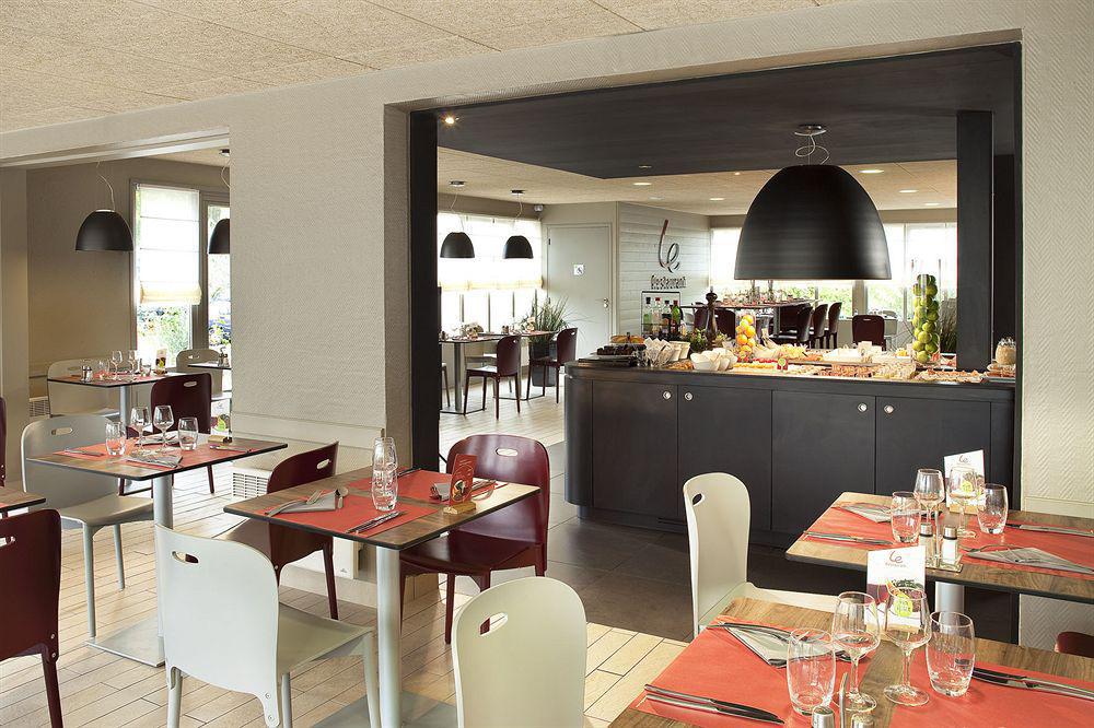 Campanile Hotel Auch Εξωτερικό φωτογραφία